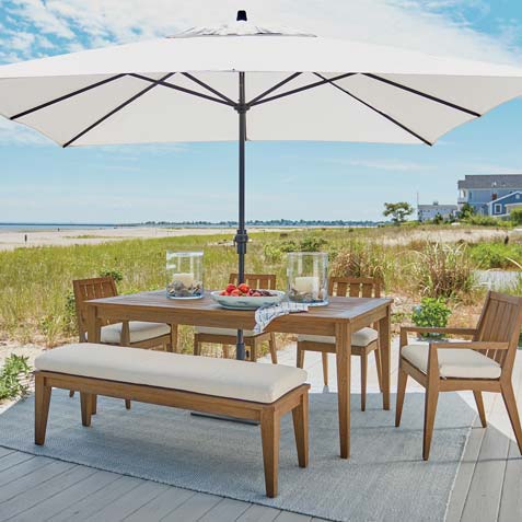 Outdoor Dining Room by the Beach Tile